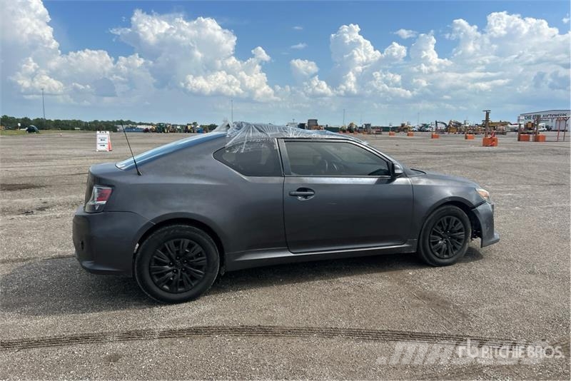 Scion TC Automobile 汽车
