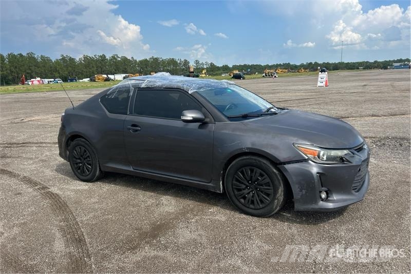 Scion TC Automobile 汽车
