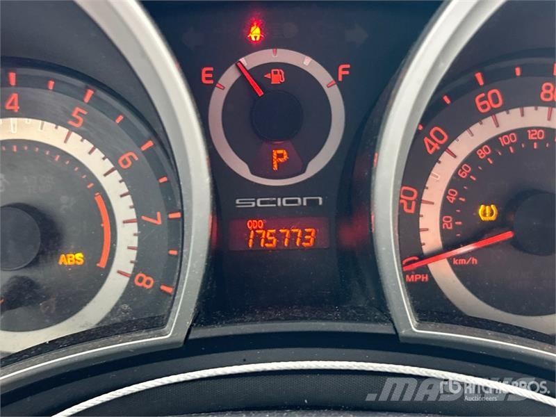 Scion TC Automobile 汽车