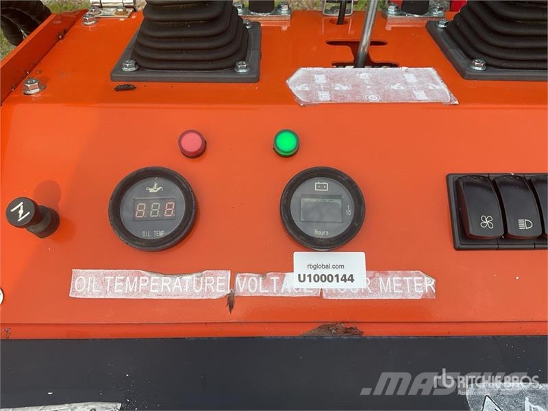 SDL00L SL36C Mini Compact Track Loader (Unused) Kompaktrakodók