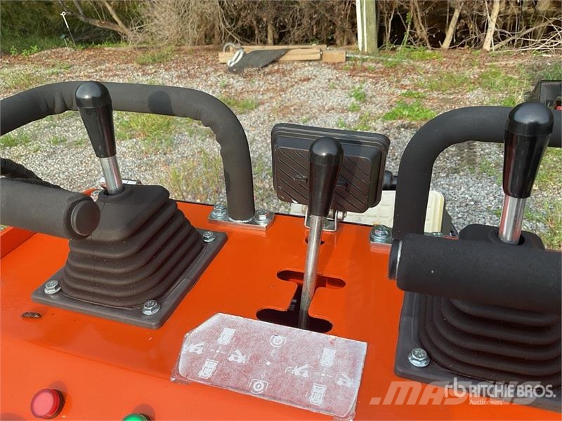 SDL00L SL36C Mini Compact Track Loader (Unused) Kompaktrakodók