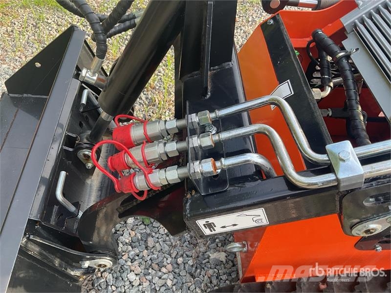 SDL00L SL36C Mini Compact Track Loader (Unused) Kompaktrakodók