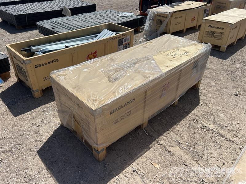 SDLC2020 20 ft x 20 ft Carport (Unused) 철골 건물