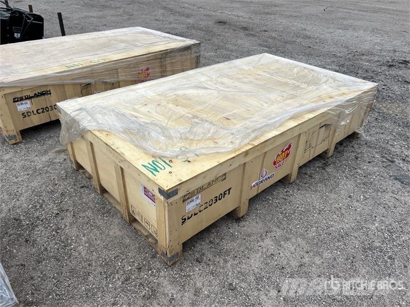 SDLC2030FT 20 ft x 30 ft Enclosed Carport (Unused) Plieno karkaso pastatai