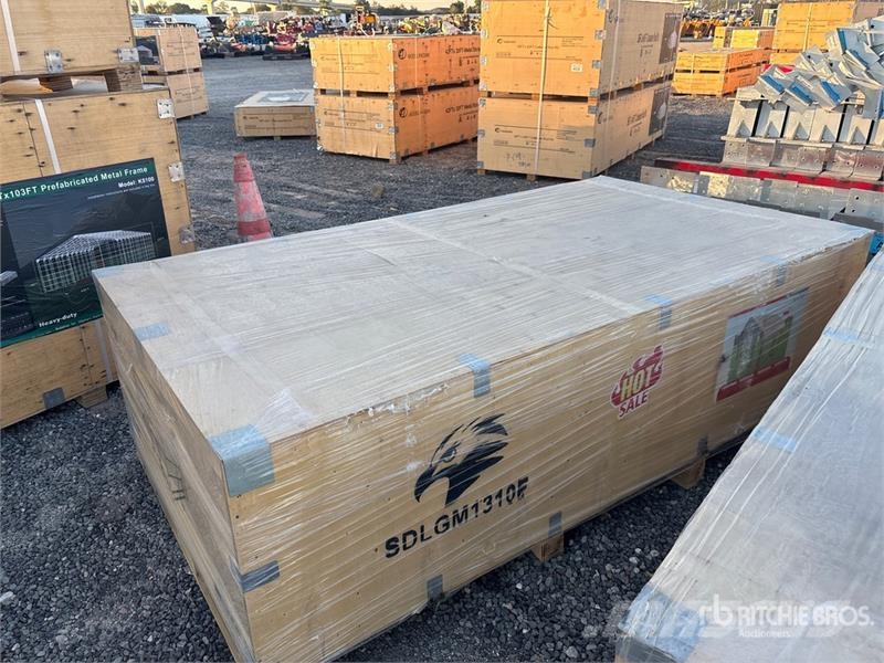 SDLGM1310F 13 ft x 10 ft Galvanized Metal Livestoc Muu farmitehnika ja tarvikud