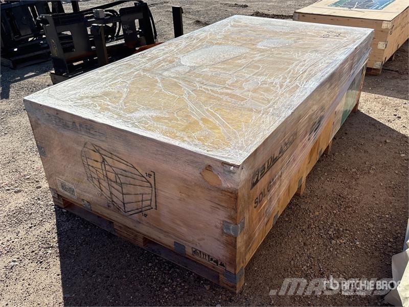 SDLGM1310F 13 ft x 10 ft Galvanized Metal Livestoc Outra maquinaria e acessórios para gado