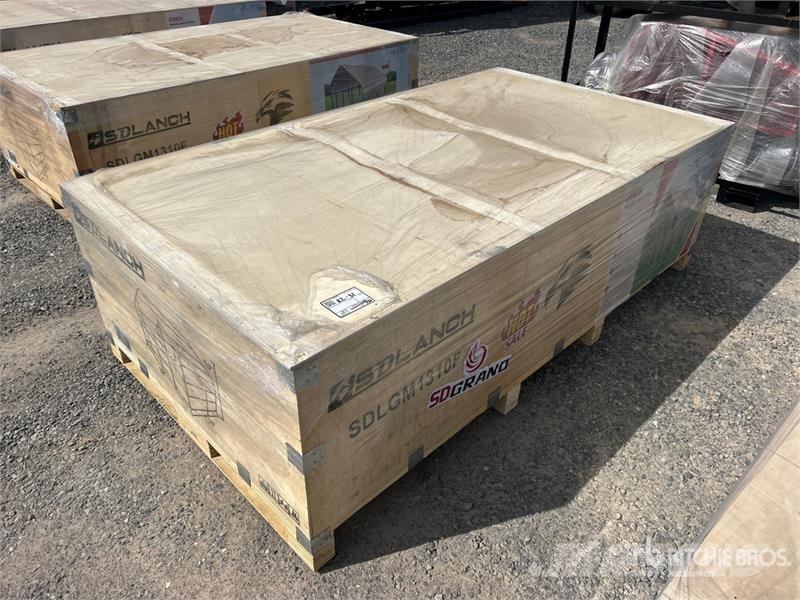 SDLGM1310F 13 ft x 10 ft Galvanized Metal Livestoc Other livestock machinery and accessories