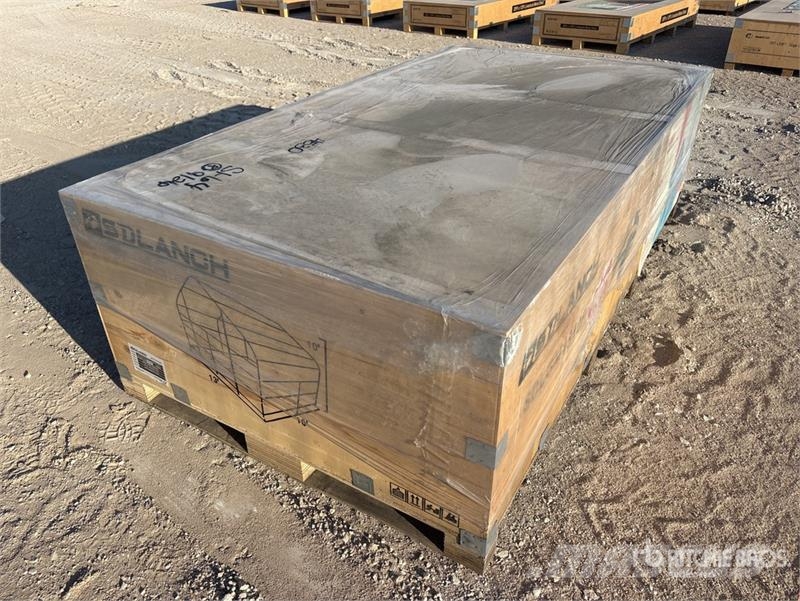  SDLGM1310F 13 ft x 10 ft Galvanized Metal Livestoc ماكينات وملحقات مواش أخرى