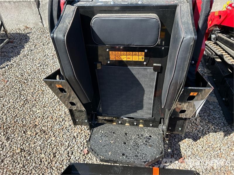  SDLOOL SL-1050K Mini Compact Track Loader (Unused) لوادر انزلاقية التوجيه