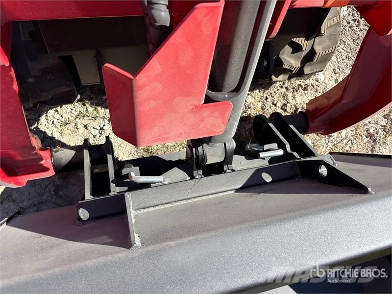 SDLOOL SL-1050K Mini Compact Track Loader (Unused) Smykem řízené nakladače