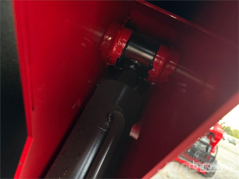  SDLOOL SL-1050K Mini Compact Track Loader (Unused) Šmykom riadené nakladače
