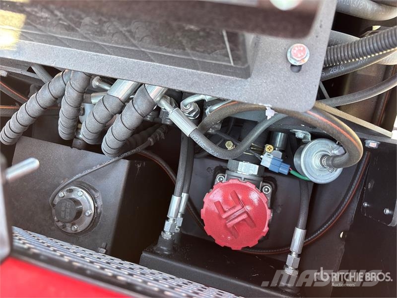 SDLOOL SL-1050K Mini Compact Track Loader (Unused) Smykem řízené nakladače