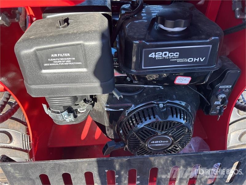  SDLOOL SL-323TZ Mini Skid Steer Loader (Unused) لوادر انزلاقية التوجيه