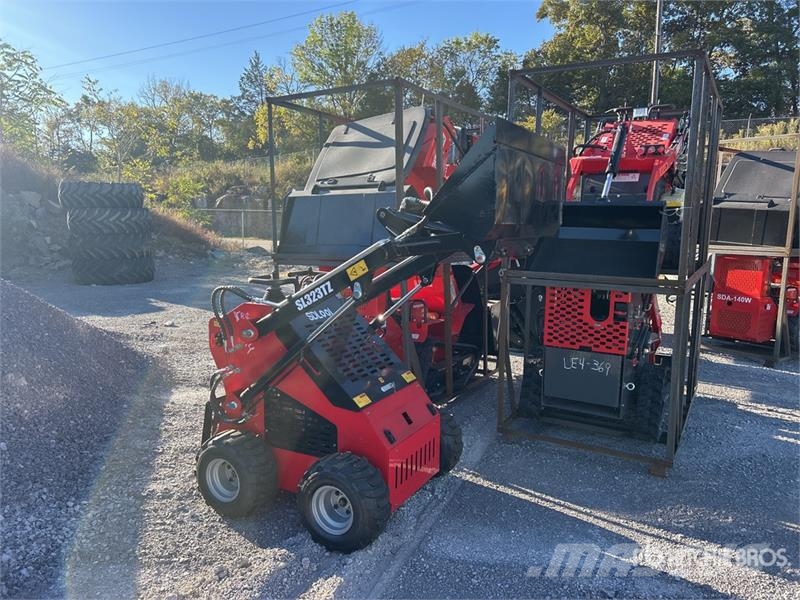  SDLOOL SL-323TZ Mini Skid Steer Loader (Unused) لوادر انزلاقية التوجيه