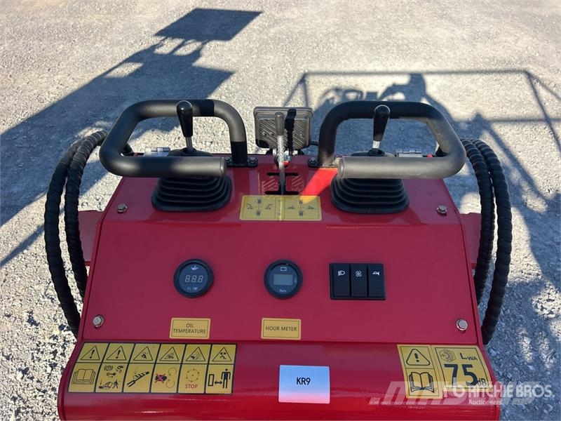  SDLOOL SL-323TZ Mini Skid Steer Loader (Unused) لوادر انزلاقية التوجيه