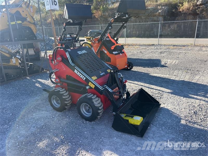  SDLOOL SL-323TZ Mini Skid Steer Loader (Unused) لوادر انزلاقية التوجيه