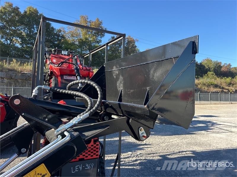  SDLOOL SL-323TZ Mini Skid Steer Loader (Unused) لوادر انزلاقية التوجيه