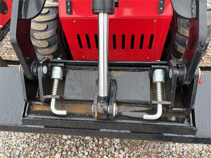 SDLOOL SL-323TZ Mini Skid Steer Loader (Unused) Kompaktlader