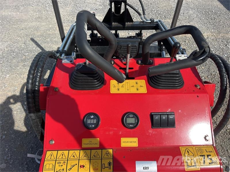 SDLOOL SL-323TZ Mini Skid Steer Loader (Unused) Chargeuse compacte
