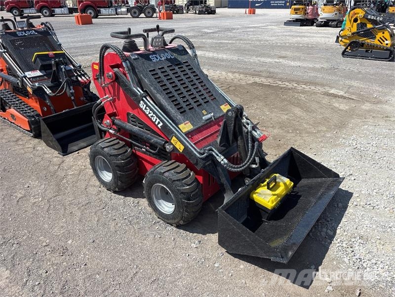  SDLOOL SL-323TZ Skid Steer Loader (Unused) لوادر انزلاقية التوجيه