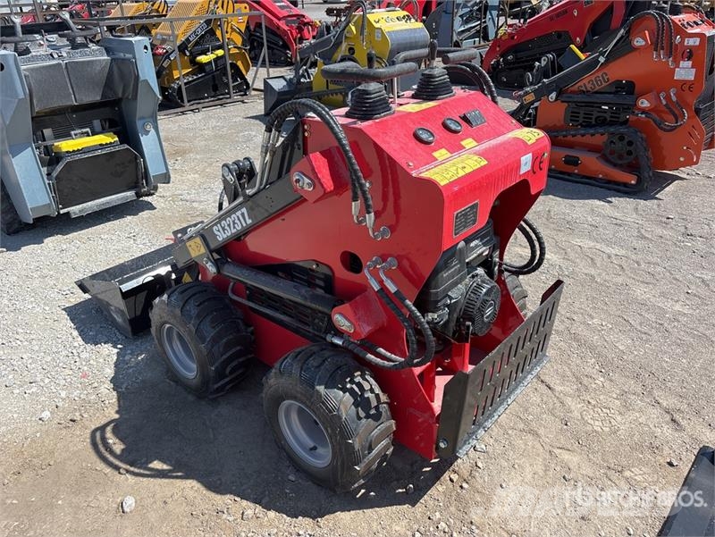  SDLOOL SL-323TZ Skid Steer Loader (Unused) لوادر انزلاقية التوجيه
