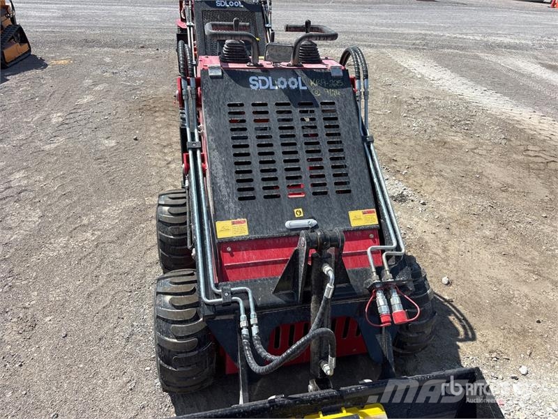  SDLOOL SL-323TZ Skid Steer Loader (Unused) لوادر انزلاقية التوجيه