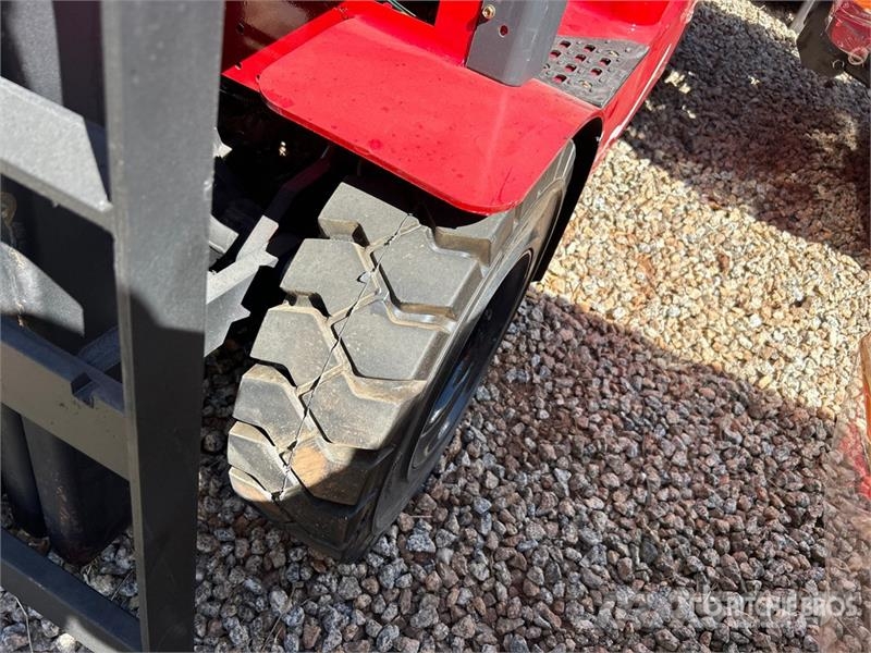 SDLOOL SL-E15 3300 lb Electric Forklift (Unused) شاحنات ذات رافعات شوكية تعمل بالكهرباء