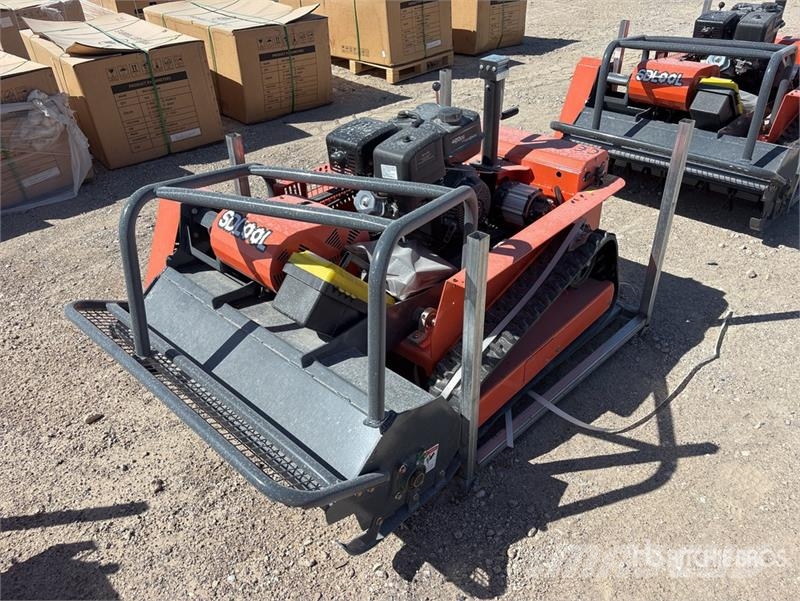 SDLOOL SL-LM1000Q Remote Control Crawler Lawn Mowe Riding mowers