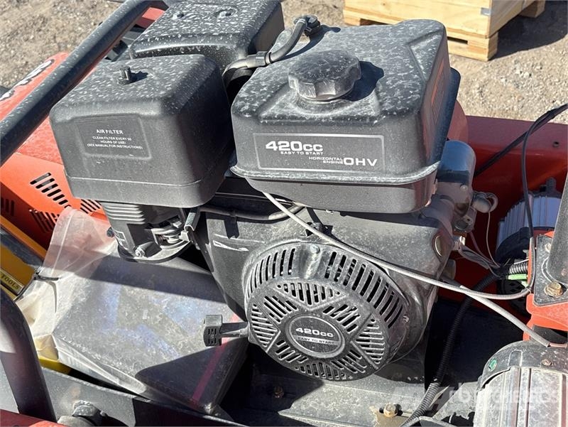  SDLOOL SL-LM1000Q Remote Control Crawler Lawn Mowe ركوب الحشائش