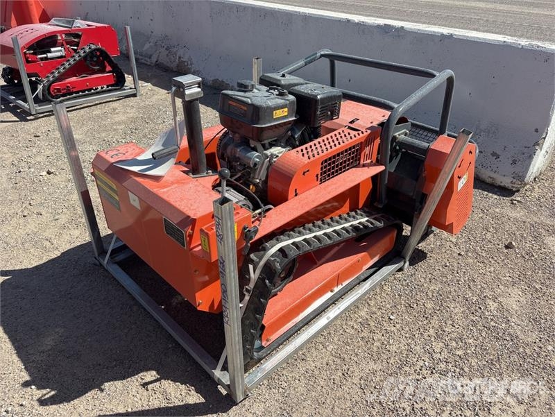 SDLOOL SL-LM1000Q Remote Control Crawler Lawn Mowe Riding mowers