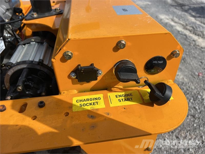  SDLOOL SL-LM1000Q Remote Control Lawn Mower (Unuse Самохідні газонокосарки