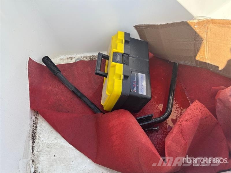 SDLOOL SL-M1300 Stand-On Mini Wheeled Dumper (Unus Dumpers de obras