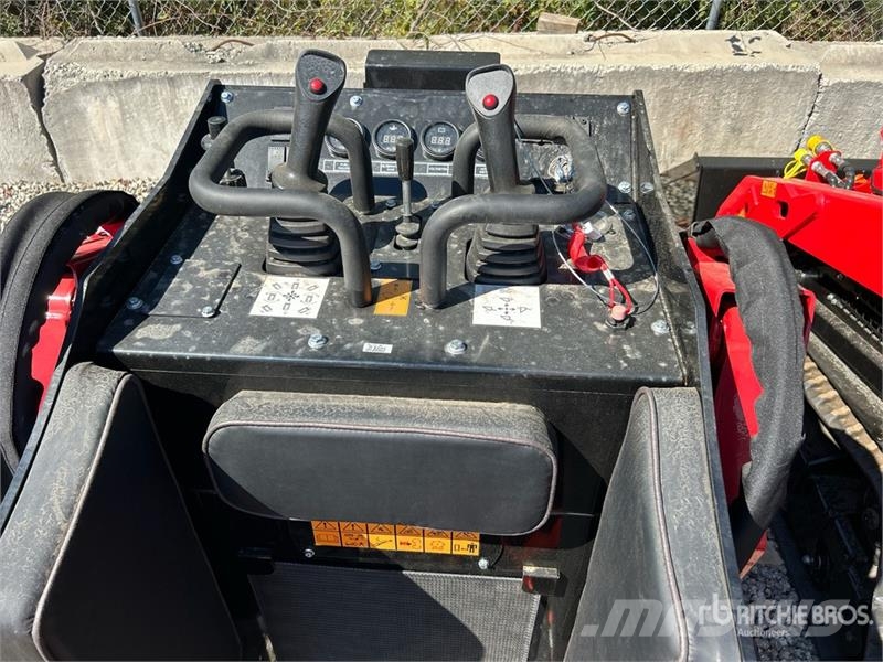 SDLOOL SL-V1000 Compact Track Loader (Unused) Kompaktrakodók