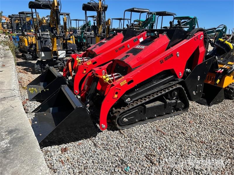 SDLOOL SL-V1000 Compact Track Loader (Unused) Kompaktrakodók