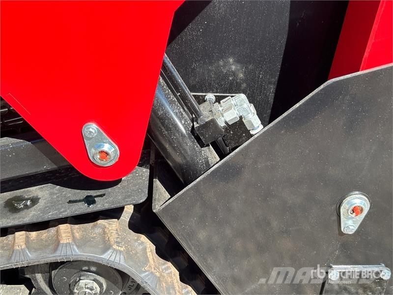 SDLOOL SL-V1000 Compact Track Loader (Unused) Kompaktrakodók