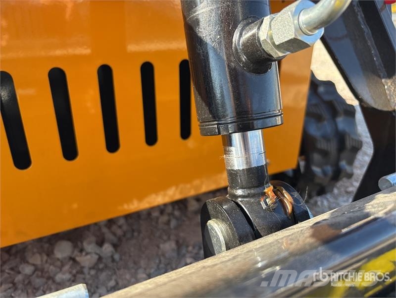 SDLOOL SL360T Mini Compact Track Loader (Unused) Šmykom riadené nakladače