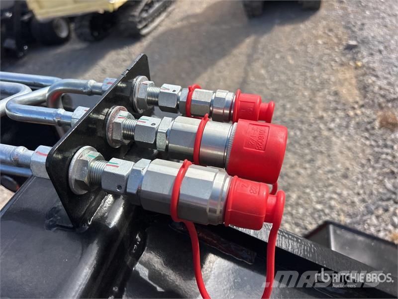 SDLOOL SL380R Mini Compact Track Loader (Unused) Chargeuse compacte