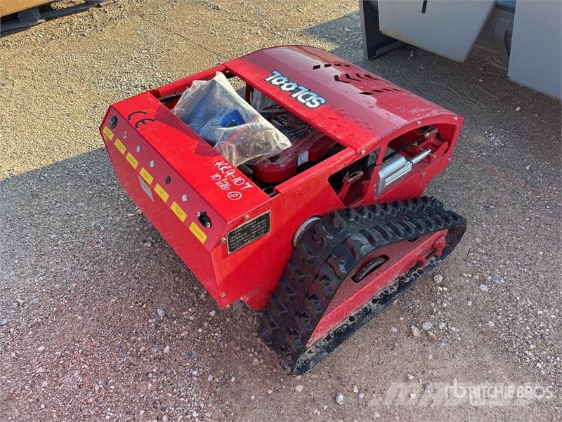  SDLOOL SL800 Remote Control Tracked Lawn Mower (Un ركوب الحشائش