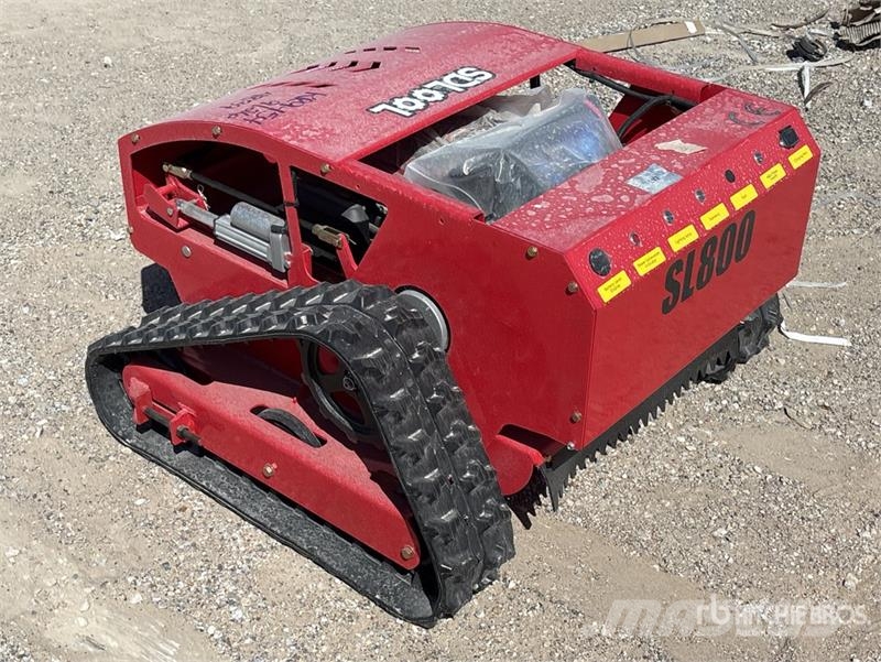 SDLOOL SL800 Remote Control Crawler Lawn Mower (Un Riding mowers