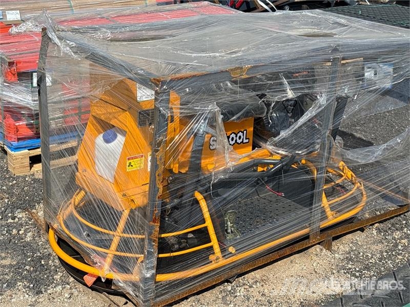  SDLOOL SL80R Ride-On Power Trowel (Unused) Truelles
