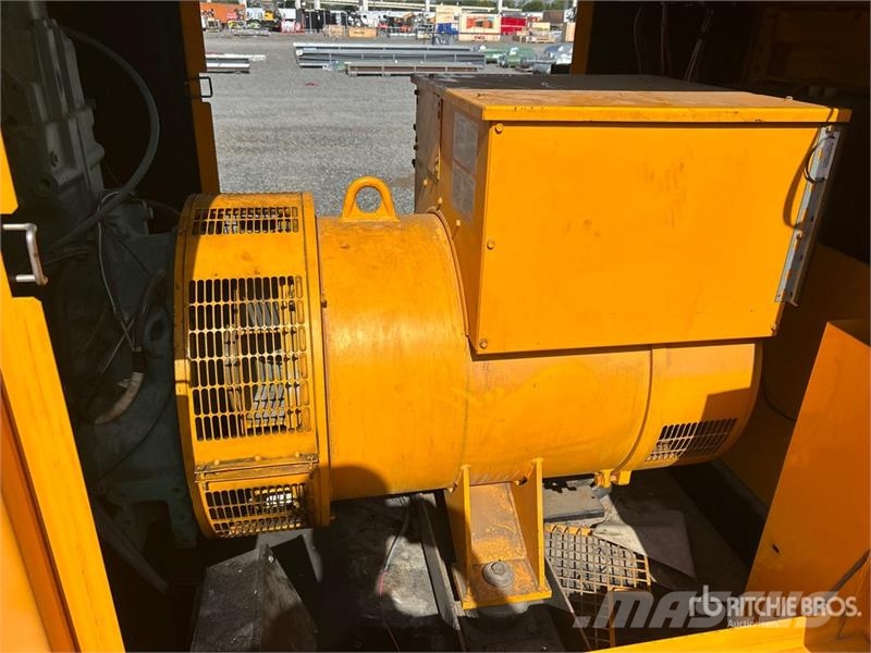 Sdmo GS350UC-SA 350 kW Skid-Mounted Generator Set مولدات ديزل