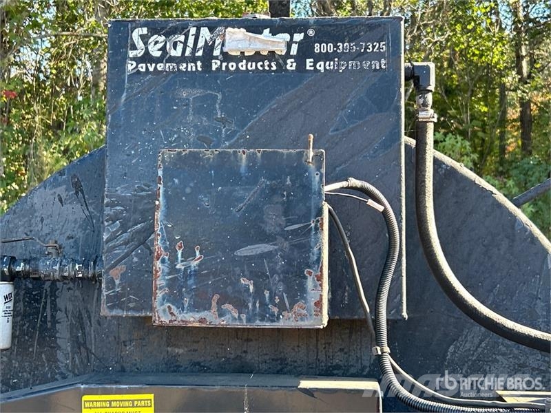 SealMaster Towable Asphalt Trailer Asphalt machine accessories