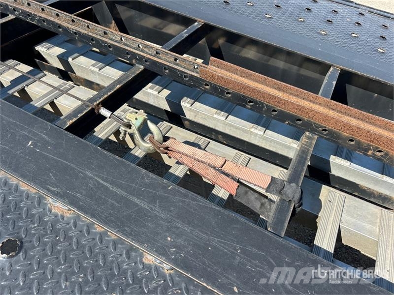  Shipshe S/A Open 53 Ft Car Carrier Trailer Járműszállító félpótkocsik