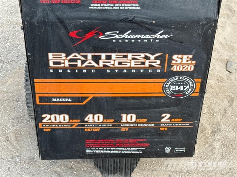  Shumacher SE-4020 Battery Charger Зарядные устройства