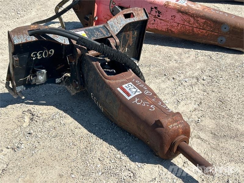  Skid Steer Breaker 브레이커