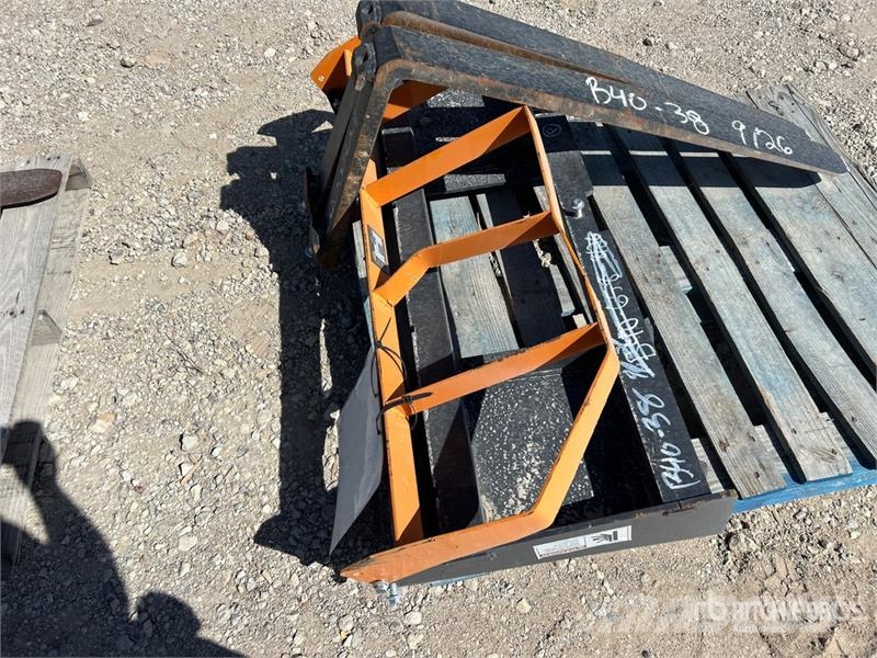  Skid Steer Forks フォーク