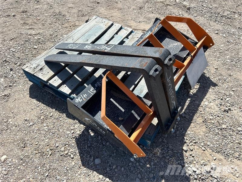  Skid Steer Forks フォーク