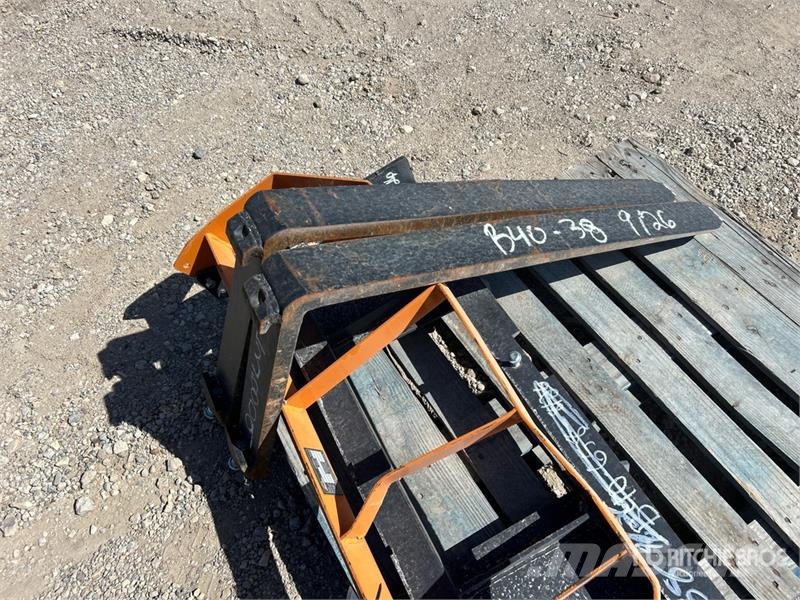 Skid Steer Forks フォーク