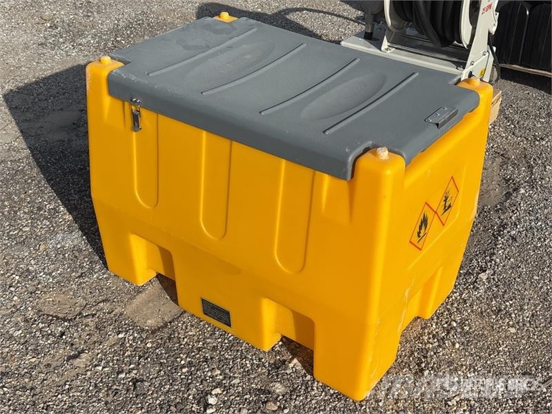 SKLP SK-DFT240 63 gal Portable Poly Diesel Fuel Ta Fuel and additive tanks