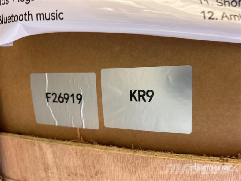SKLP SK-S13 Massage Chair (Unused) Andre komponenter